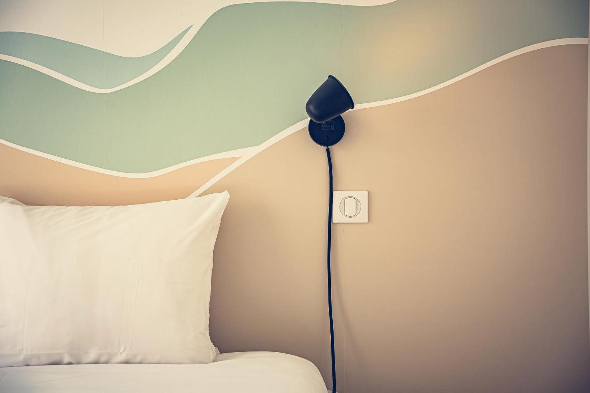 Appartement Cocooning Proche Centre Ville Et Gare เลส์ซาบล์-โดล็อนน์ ภายนอก รูปภาพ